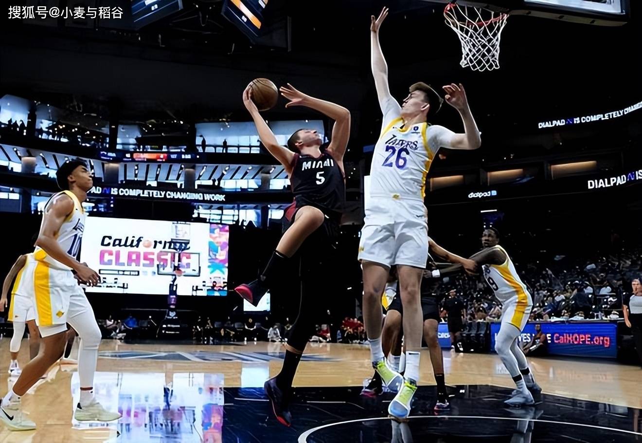 开云体育全站-关于巴特勒连续三场比赛得分超过刷新纪录,塞尔维亚队不断突破!的信息-开云体育全站