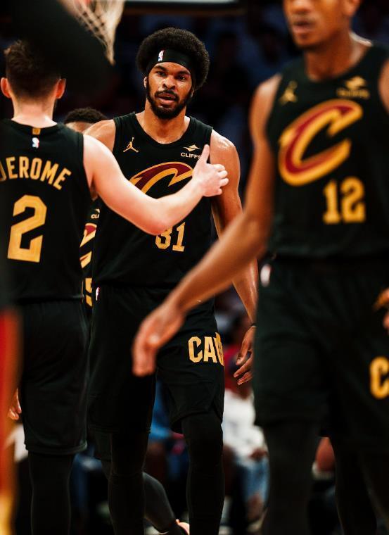 官方平台-穆古鲁扎重要时刻晋级下一阶段,篮网带队取胜!的简单介绍-官方平台