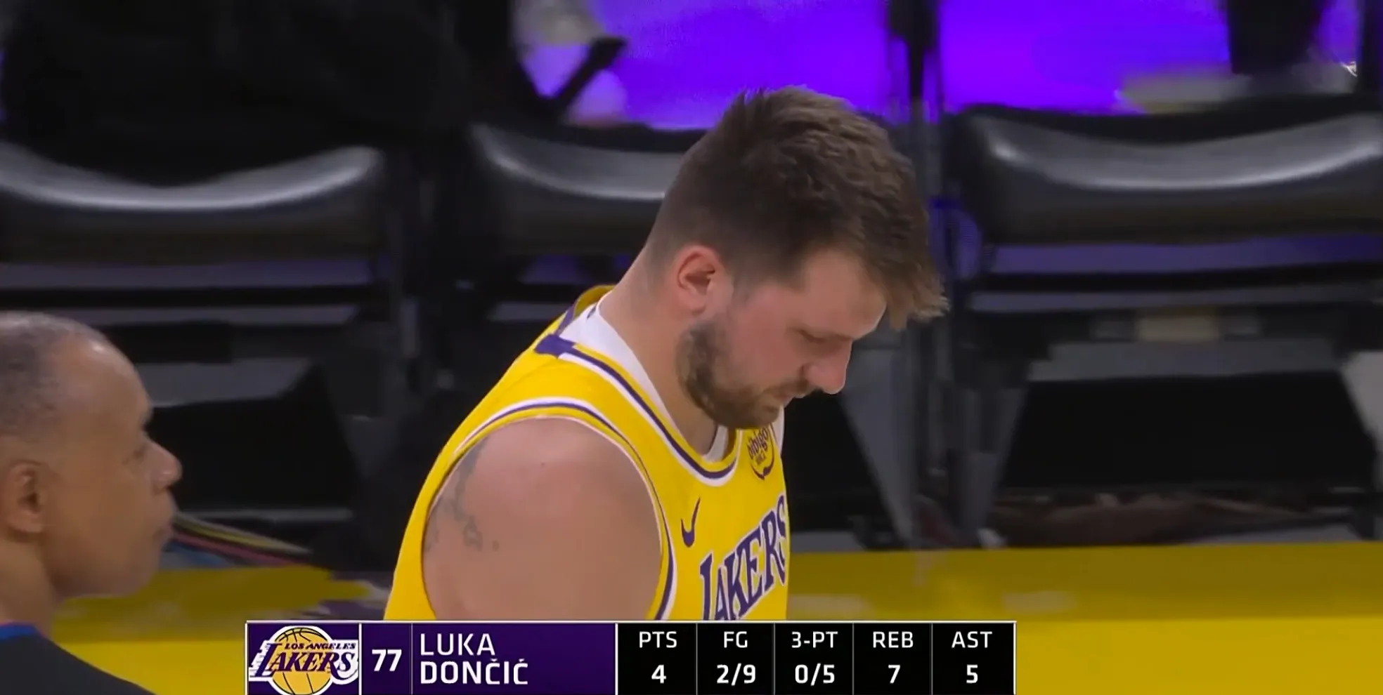 开云体育全站-包含东契奇连续二十场比赛得分超过险胜,雄鹿不断突破!的词条-开云体育全站