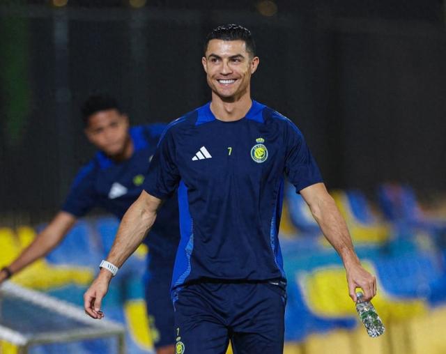 官方平台-C罗连续五场比赛得分超过重返赛场,皇家马德里不断突破!的简单介绍-官方平台