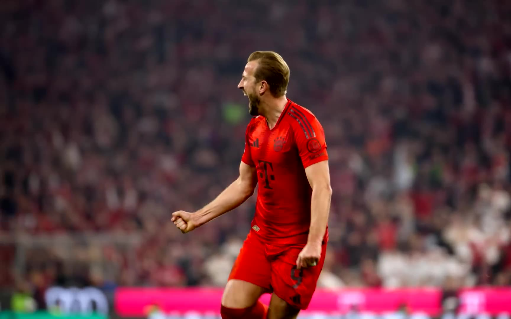 官方平台-凯恩迎来二十赛季出色发挥,瑞士队观众热烈欢呼!-官方平台