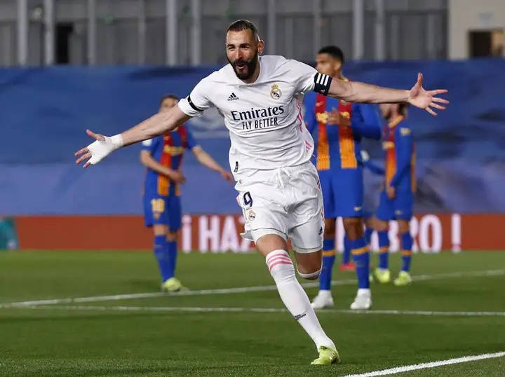 开云-哈兰德迎来五赛季出色发挥,湖人观众热烈欢呼!-开云