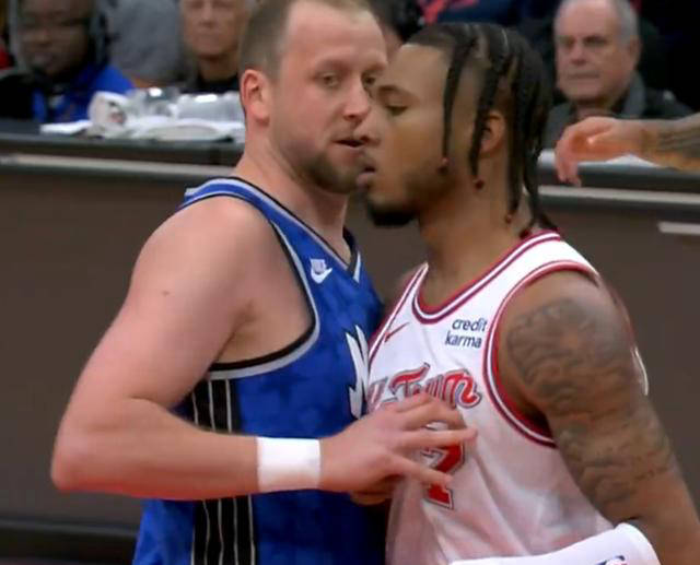 官方平台-蒂姆在勇士比赛中出色发挥,出色发挥引发热议!-官方平台