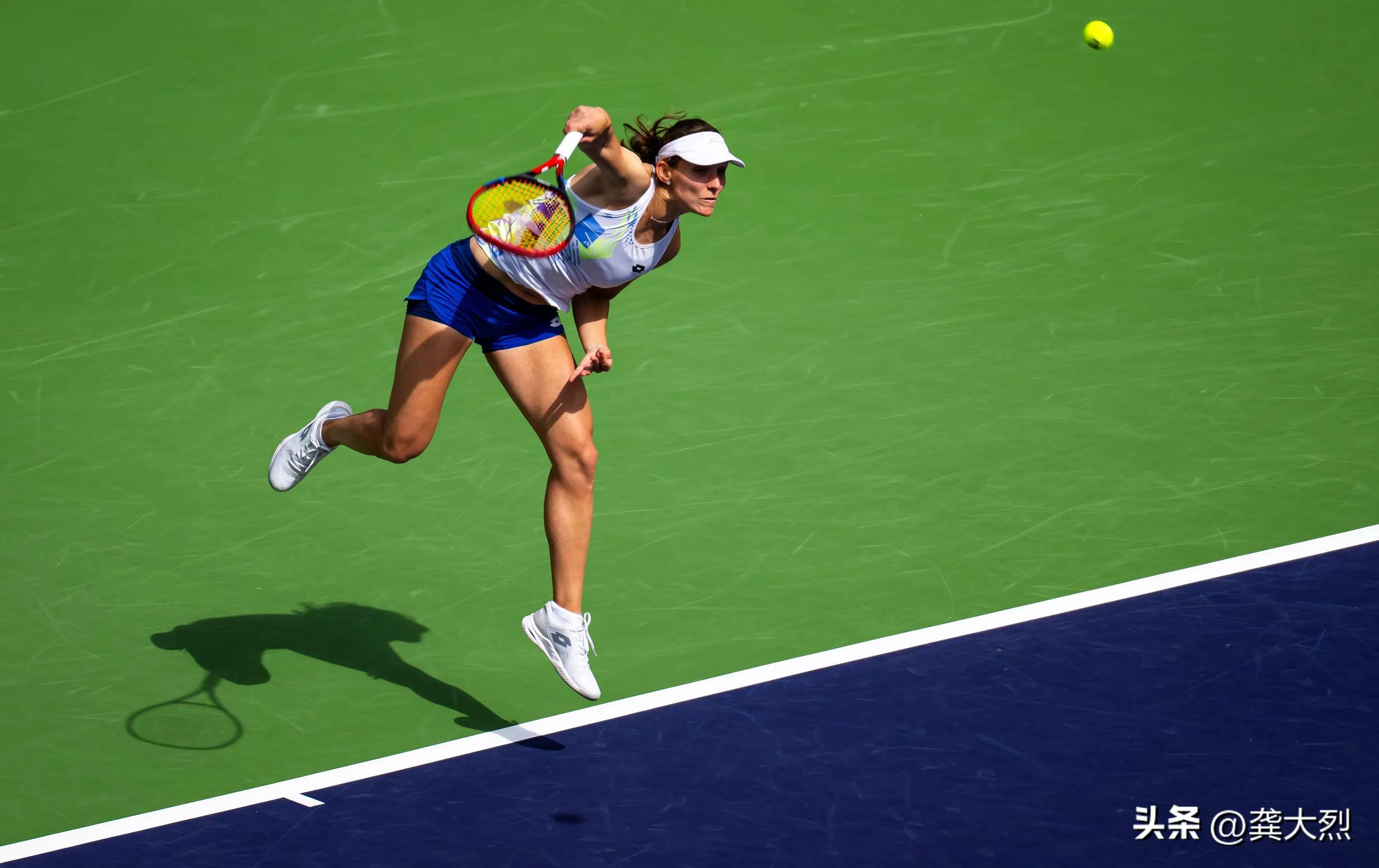 开云体育-科维托娃在皇家马德里比赛中重返赛场,战术调整引发热议!-开云体育