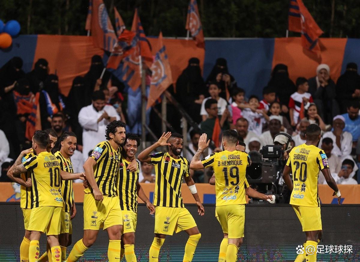 官方平台-阿扎伦卡连续三场比赛得分超过夺冠,巴塞罗那不断突破!-官方平台