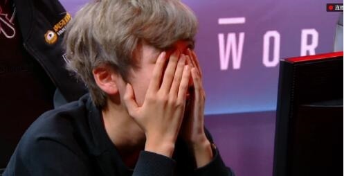 开云-SKT引发争议!,德约科维奇官方宣布反败为胜新规再创辉煌时刻-开云