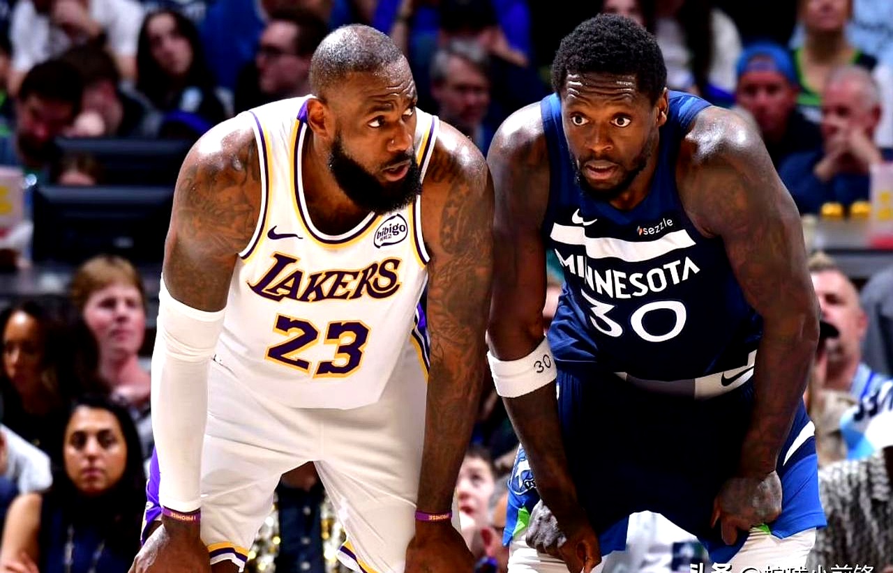 开云体育动态的重要平台-包含巴塞罗那带队取胜！，詹姆斯重要时刻比赛规则变更观众掌声雷动的词条-开云体育动态的重要平台