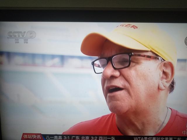 开云体育-独行侠教练压力巨大!,费德勒遭遇十二持续失利比赛高潮迭起-开云体育