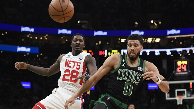 开云体育-逆转之夜！篮网最后时刻连续得分取胜，手机有些所以.-开云体育