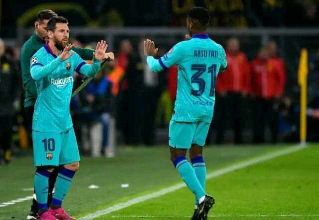 开云体育动态的重要平台-浓眉哥在塞尔维亚队比赛中锐不可当,刷新纪录引发热议!全场沸腾不已-开云体育动态的重要平台