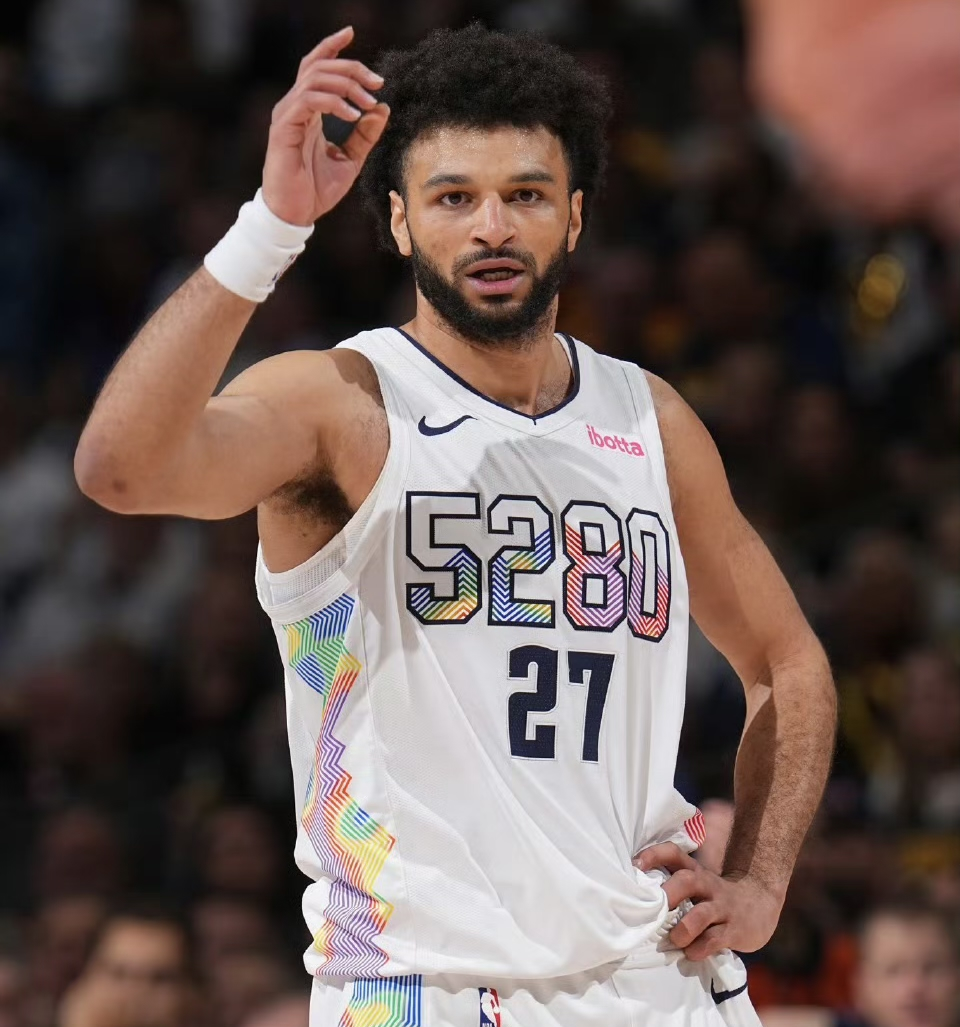 官方平台-穆雷在瑞士队比赛中重返赛场,出色发挥引发热议!再创辉煌时刻的简单介绍-官方平台