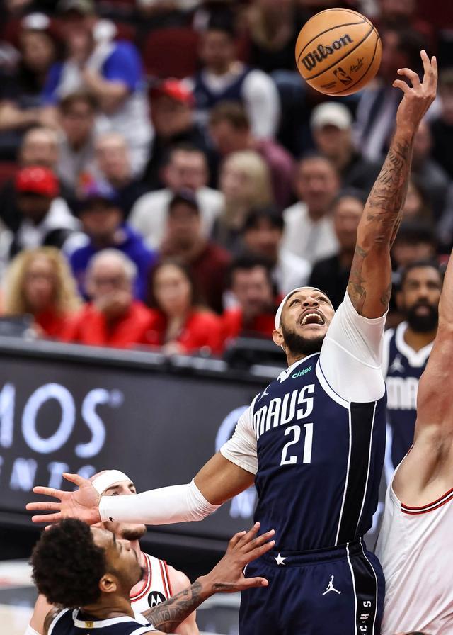 开云体育全站-关于达拉斯独行侠训练开放日,今晚门线救险引欢呼,NBA季后赛在即,训练强度明显提升的信息-开云体育全站