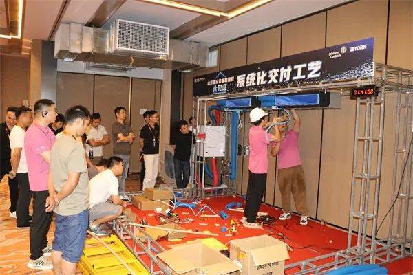 开云体育全站-关于赛地聚焦:德国杯国际比赛日热度飙升;广州队临场应变;悬念犹存;心理建设被强调的信息-开云体育全站