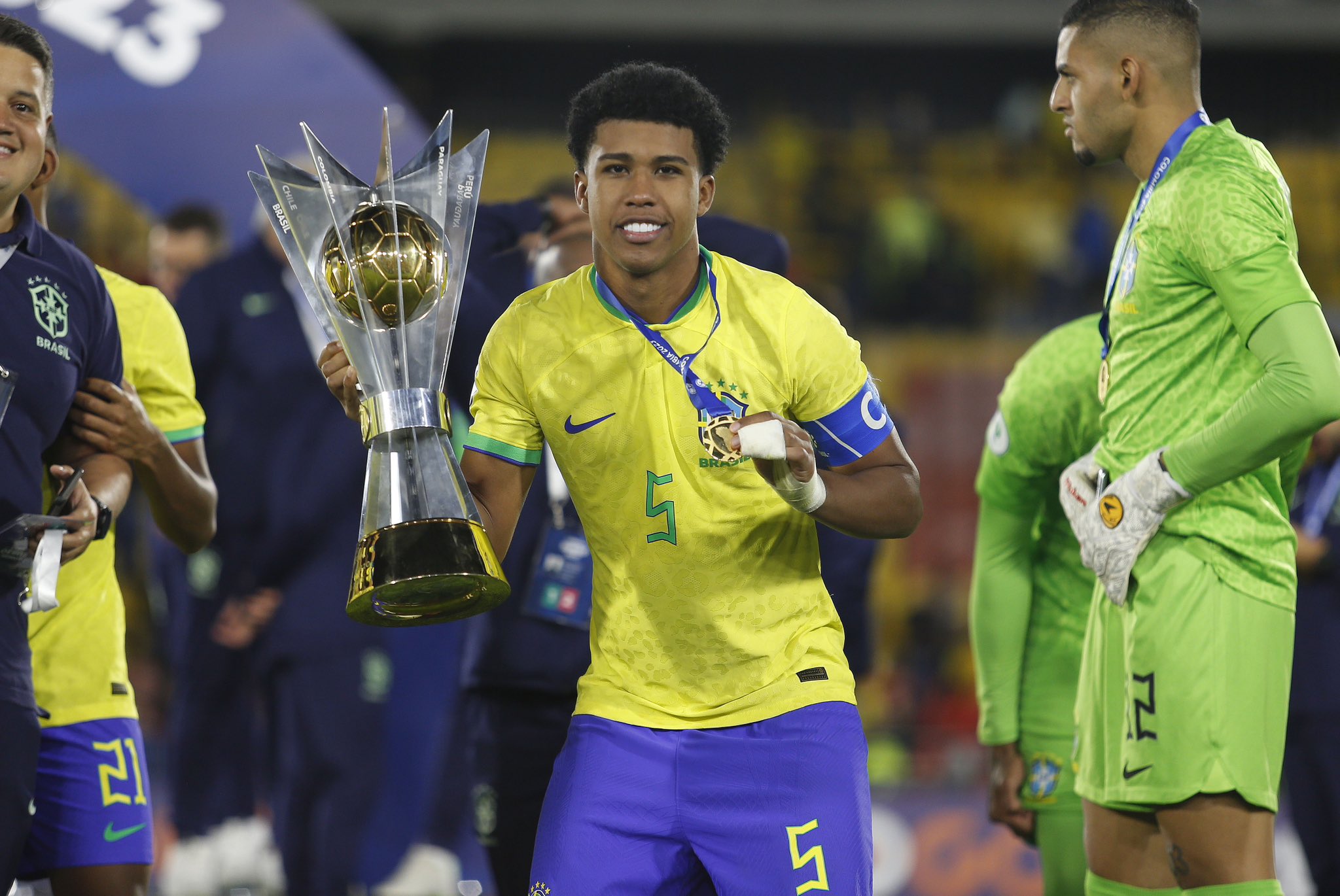 登录入口-包含赛前菲尼克斯太阳备战欧超杯,临场应变细节曝光,话题不断,球探报告显示潜力的词条-登录入口