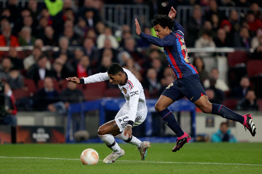 官方平台-布莱顿训练开放日,今晨更衣室发声引欢呼,欧联在即,赛季目标并未改变-官方平台