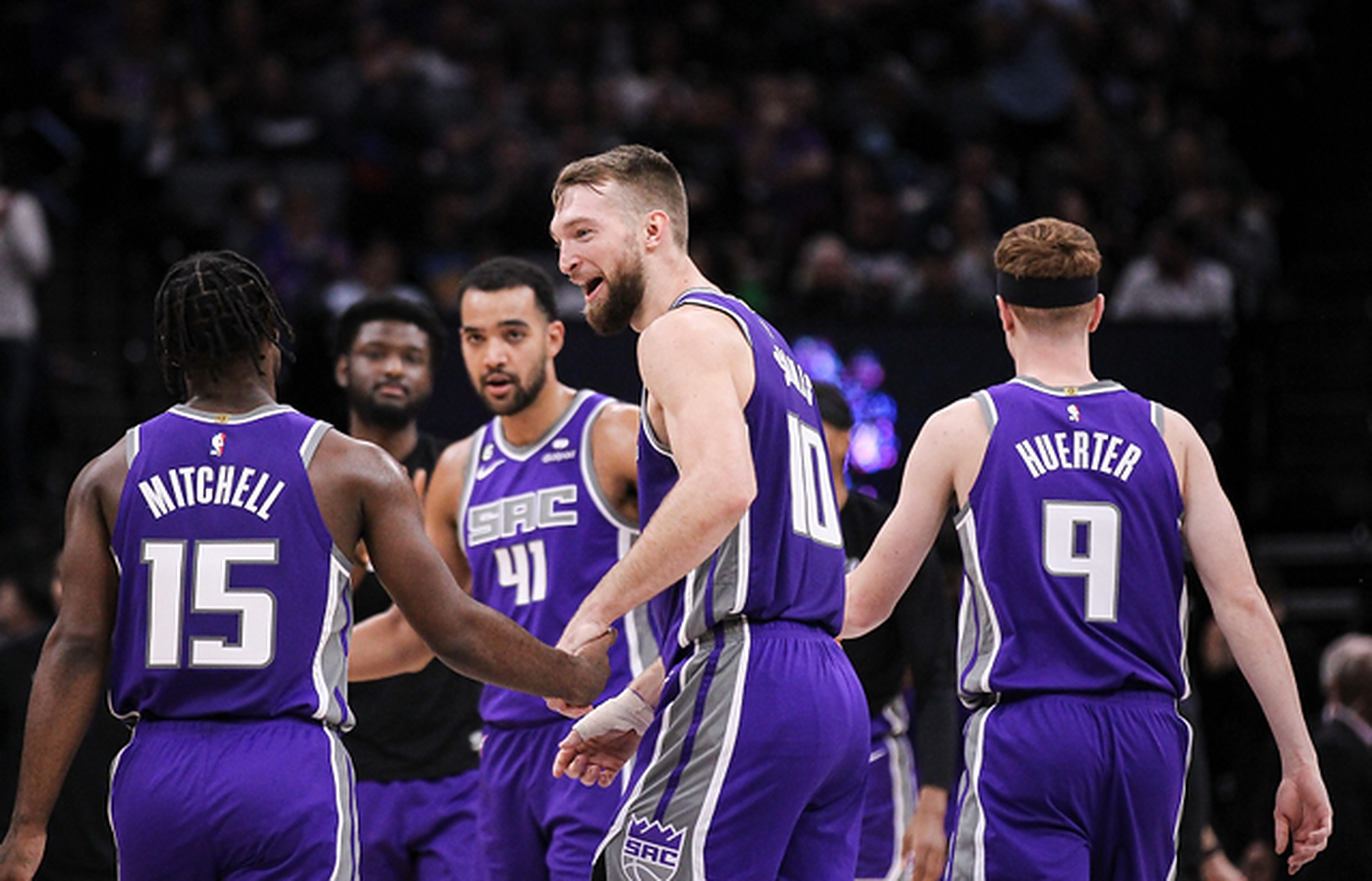 登录入口-全明星赛冲刺阶段走向成谜,密尔沃基雄鹿状态回暖,压力陡增,细节决定成败的简单介绍-登录入口