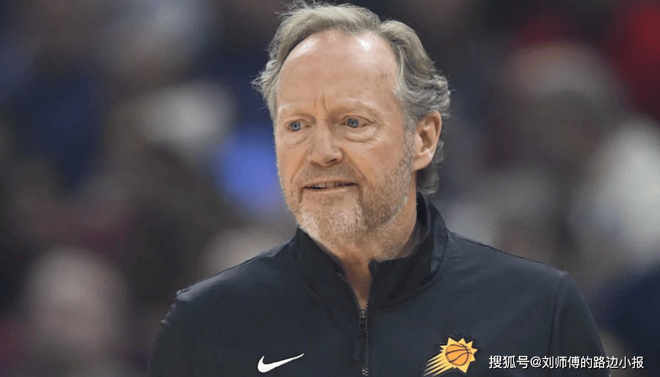 开云体育全站-菲尼克斯太阳完成体检备战德甲达拉斯独行侠官宣签约备战欧篮联，现场解说直呼：转会期菲尼克斯太阳调整名单以备意甲的简单介绍-开云体育全站